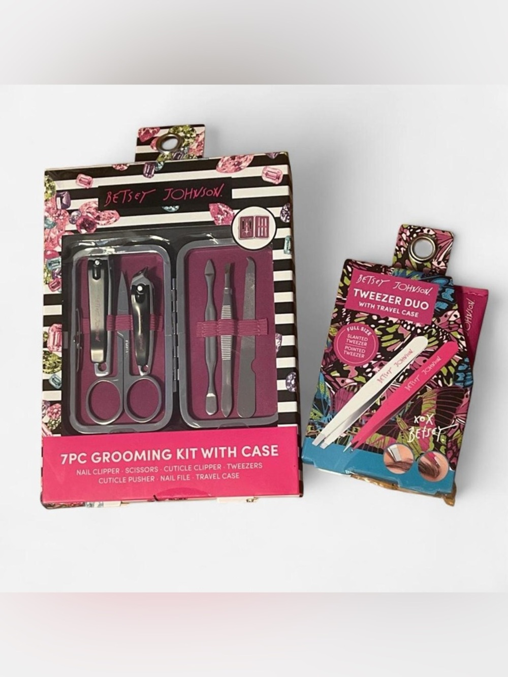 NIB: Betsey Johnson Travel Duo Set w Case